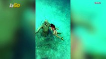 Sea & Selfies! Free-diver Dives 40  Feet To Take Selfie With Submerged Statue!