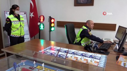 Jandarmadan öğrencilere uzaktan trafik eğitimi