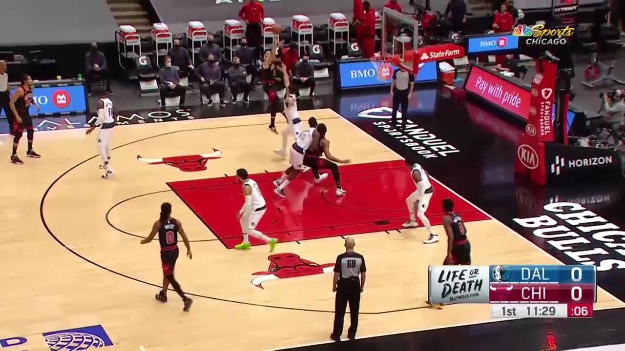 Best buckets from Coby White and Zach LaVine from Sunday's stellar