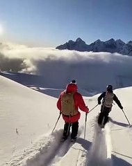 Skiing in heavy snow (part 2)