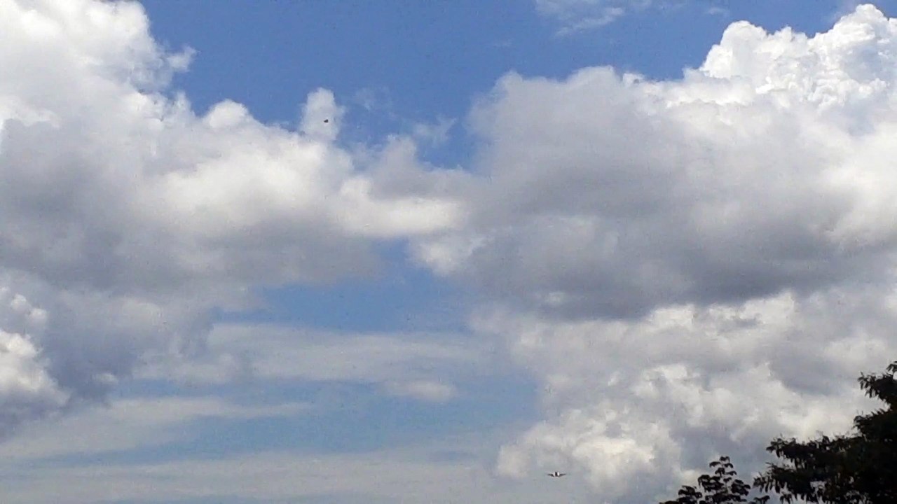 Boeing 737-800 PR-GGN na aproximação final antes de pousar em Manaus vindo de Guarulhos