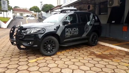 Jovens são detidos pelo Choque com cocaína durante abordagem na Avenida Toledo