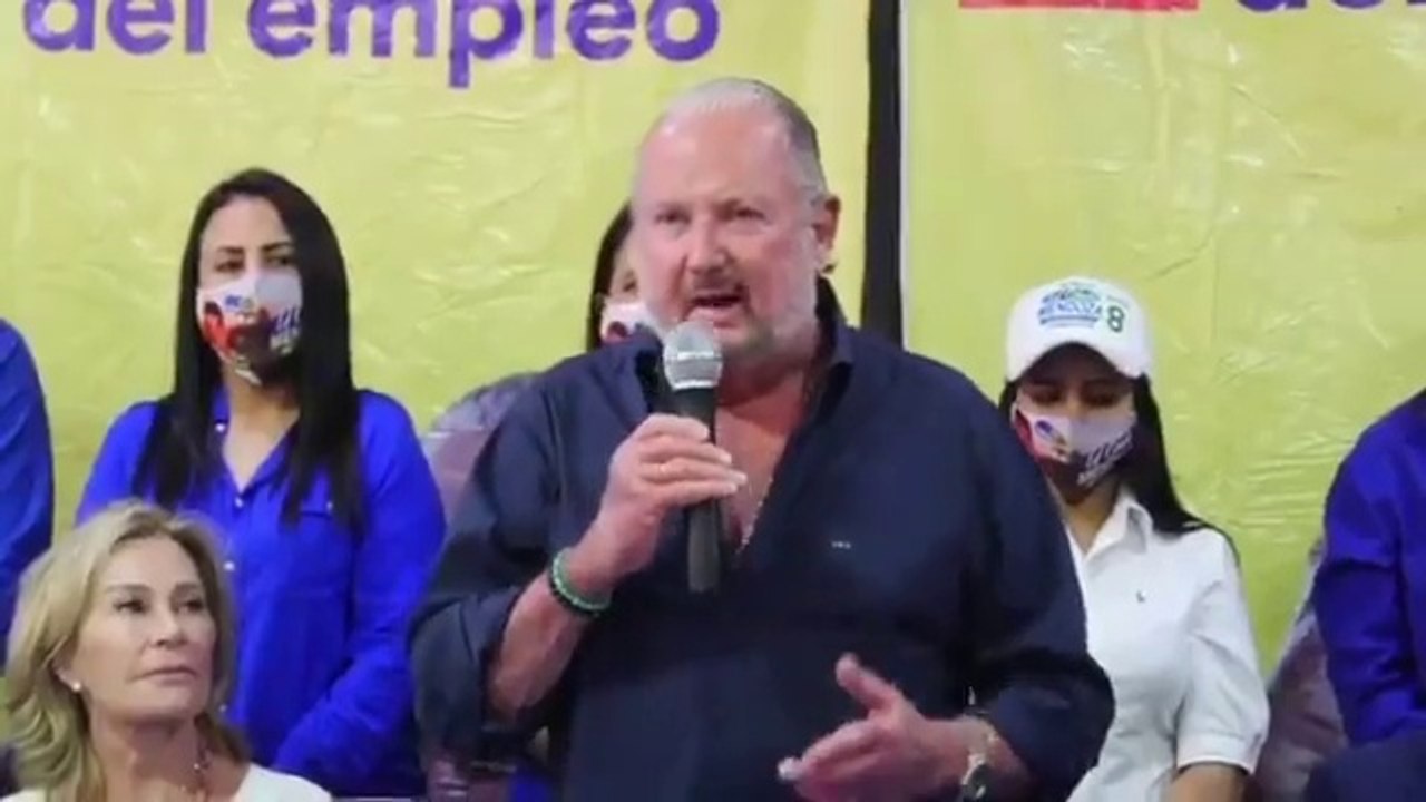 Isidro Romero da a conocer sus ofertas de campaña