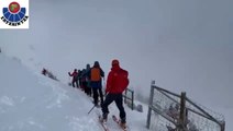 Ertzaintza acompaña a cinco jóvenes para descender del monte Gorbea