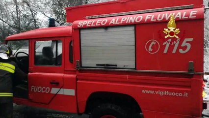 Terni - Nevicate in Valnerina, Marmore e Piediluco al lavoro i Vigili del Fuoco (05.01.21)