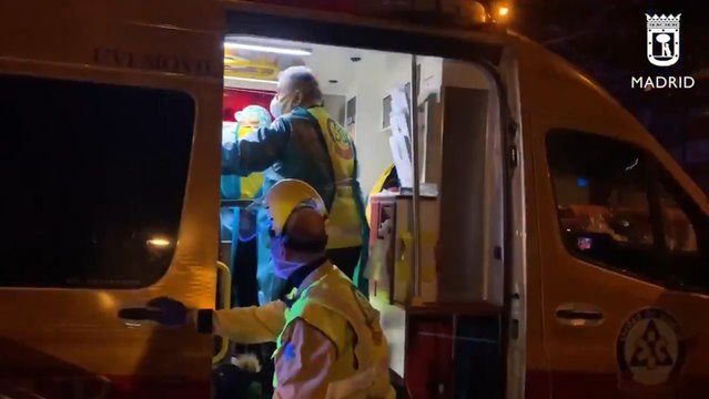 Herido grave tras recibir un disparo en el cuello en una calle de Usera