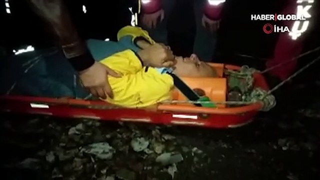 Kayalıklardan düşen iş insanı 8 saatte kurtarıldı