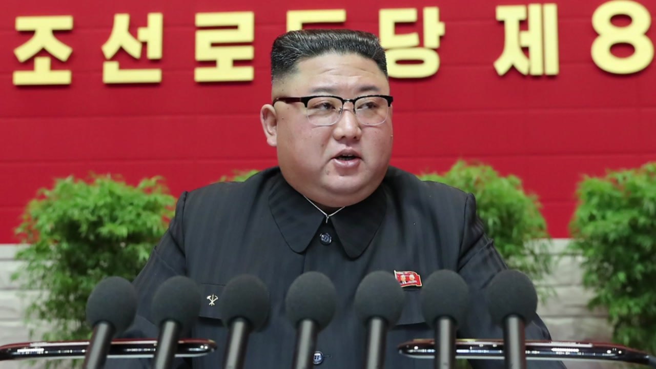 [인터뷰투데이] 北, 8차 당 대회 개막...김정은, '경제 실패' 강조 배경은? /...