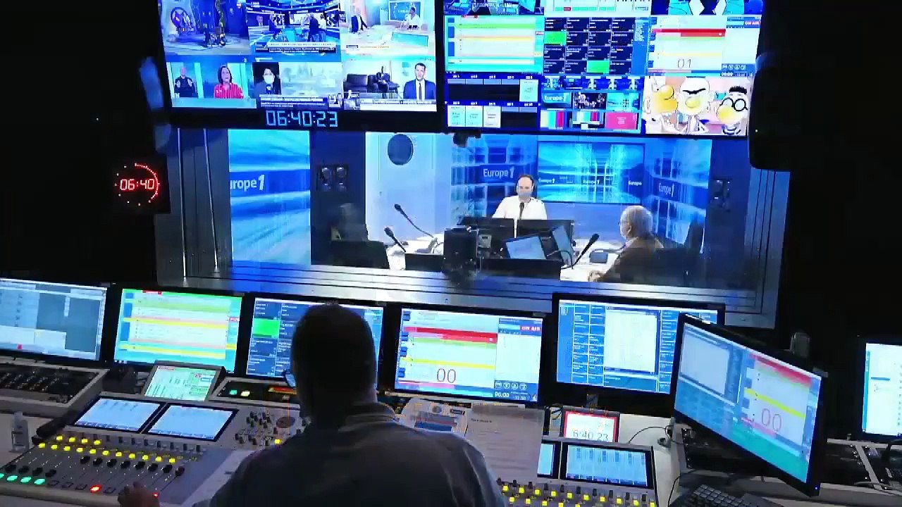 Éric Fottorino : "Les Gilets jaunes ont embarqué Coluche"