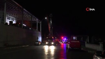 Mobilya fabrikasında korkutan yangın