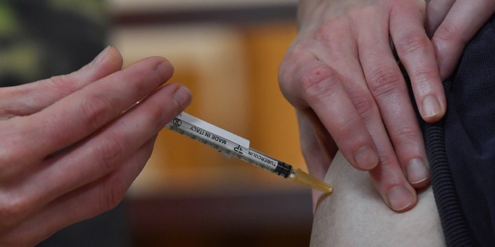 Un étudiant américain fait le buzz après avoir reçu le vaccin anti-Covid-19 en avance