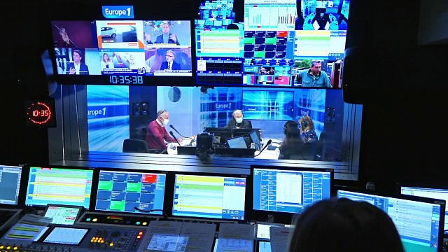 Bateaux-Mouches d'Eddy de Pretto : le titre recommandé par Angèle Chatelier