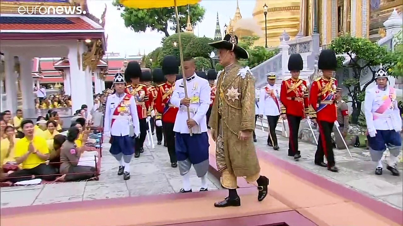 Streit um thailändischen König in Bayern: Rama X. braucht kein Visum
