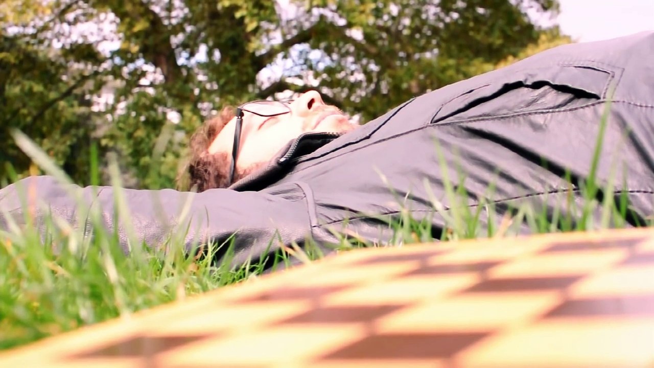 The Avener - Fade Out Lines