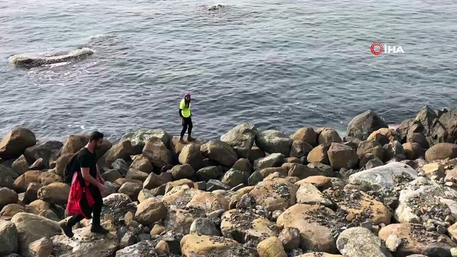 Denizde kaybolan Ali’yi bulmak için arama kurtarma ekipleri çalışıyor
