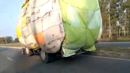 सड़कों पर मौत बनकर दौड़ रहे ओवर हाइट वाहन