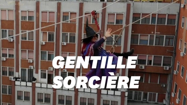 Pour l'épiphanie, une équipe de sauvetage alpin offre un numéro de voltige aux enfants malades