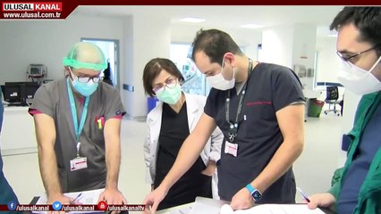 Fahrettin Koca: 3 inaktif aşı adayımız insan deneylerine başlayabilecek safhaya geldi