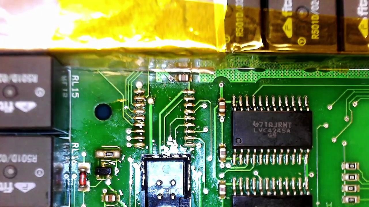 Reparação de uma placa PLC