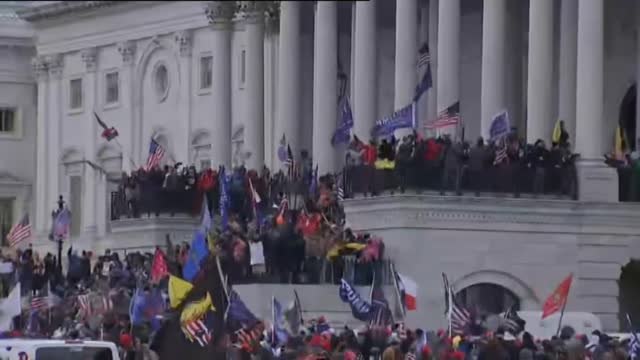 Seguidores de Trump asaltan el Capitolio en Washington