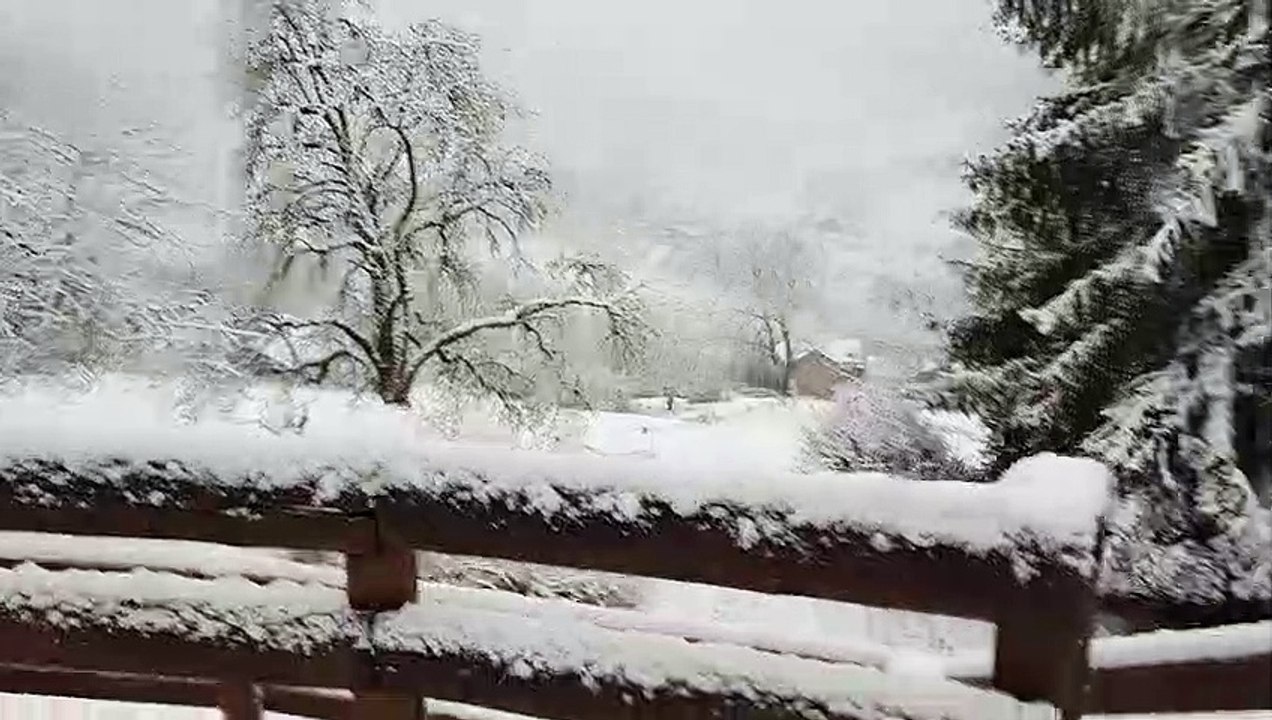 Le jardin des poilus sous la neige