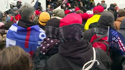 Trump diz a simpatizantes para 'irem para casa' após caos