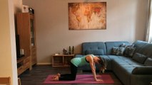 10 Minuten Yoga zur Stärkung der Körpermitte - Yoga für die Bauchmuskeln - Anfänger
