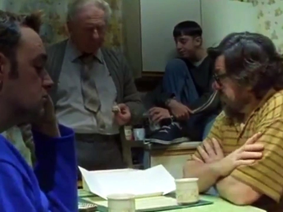 The Royle Family - S 01 E 03 - Sunday Afternoon