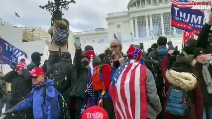 Download Video: Mundo chocado com a invasão do Capitólio