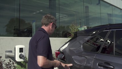 Toyota Plug-in Hybrid - Vollhybrid trifft Elektroauto