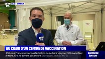 Covid-19: dans les coulisses d'un centre de vaccination à Poissy dans les Yvelines