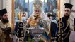 Epiphany: Thousands of Orthodox Christians ignore COVID warnings