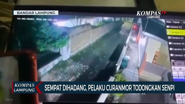 Aksi Pencuri Motor Bersenjata Api Terekam CCTV