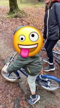 Jérémy Frérot, son fils Lou et sa belle-fille Manon (la fille de Laure Manaudou). Janvier 2021.