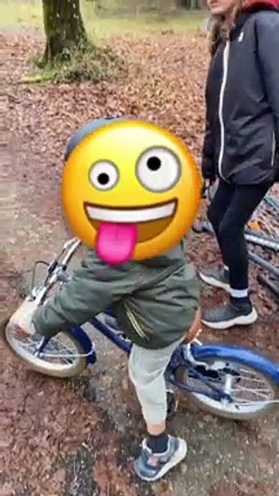 Jérémy Frérot, son fils Lou et sa belle-fille Manon (la fille de Laure Manaudou). Janvier 2021.