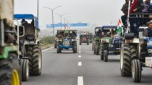 Farmers' tractor rally before 9th meeting with government