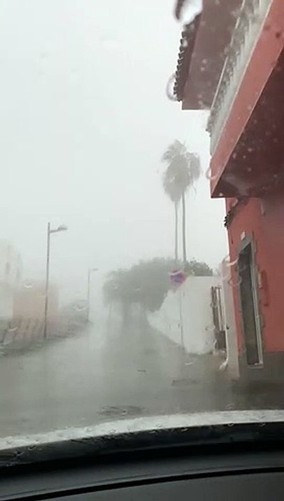 Lluvia y viento en el sur de Tenerife