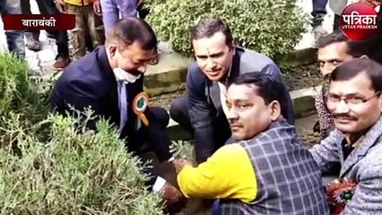 विद्यालय में पुस्तकालय कक्ष का उद्घाटन, शिक्षकों के प्रयास को सभी ने सराहा