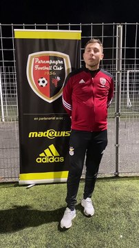 L'INTERVIEW EN VIDÉO DES COACHS(CRISTI BIZIM COACH U15 ET JOUEUR SÉNIOR)