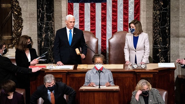 الكونغرس بمجلسيه يصدق على فوز بايدن برئاسة أميركا