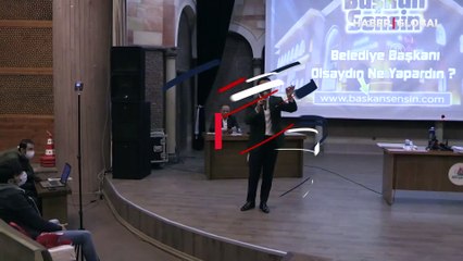 Her ay 1 kişi 1 saat boyunca belediye başkanı olacak