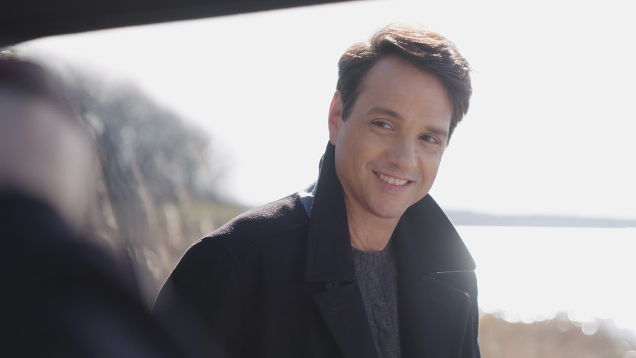 Ralph Macchio Teases ‘Cobra Kai’ Season 3 as th...