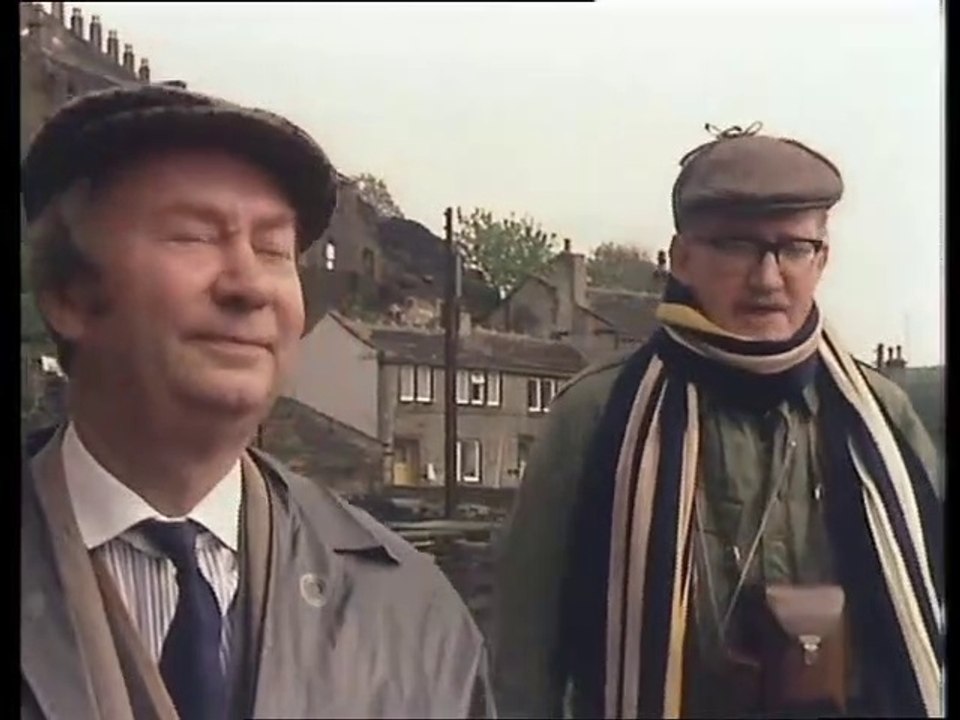 Last Of The Summer Wine S3/E1 - 'The Man From Oswestry'  Bill Owen • Brian Wilde • Peter Sallis • Kathy Staff