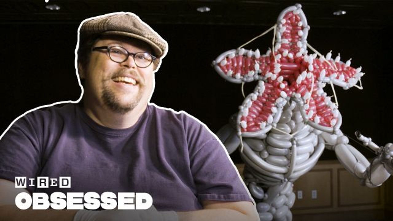 How This Guy Makes Record-Breaking Balloon Scul...