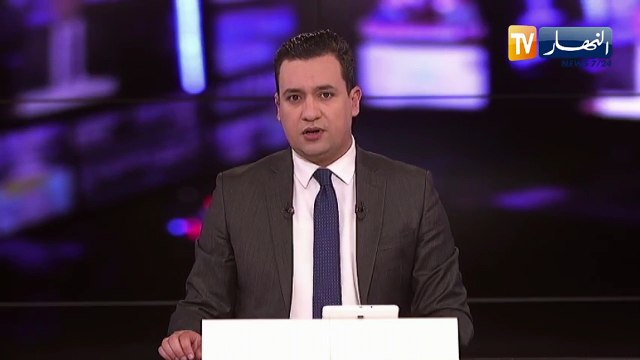 وزير الخارجية صبري بوقادوم يتحادث مع مساعد كاتب الدولة للشؤون الخارجية الأمريكي