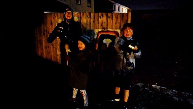 The Friels Clap for Heroes