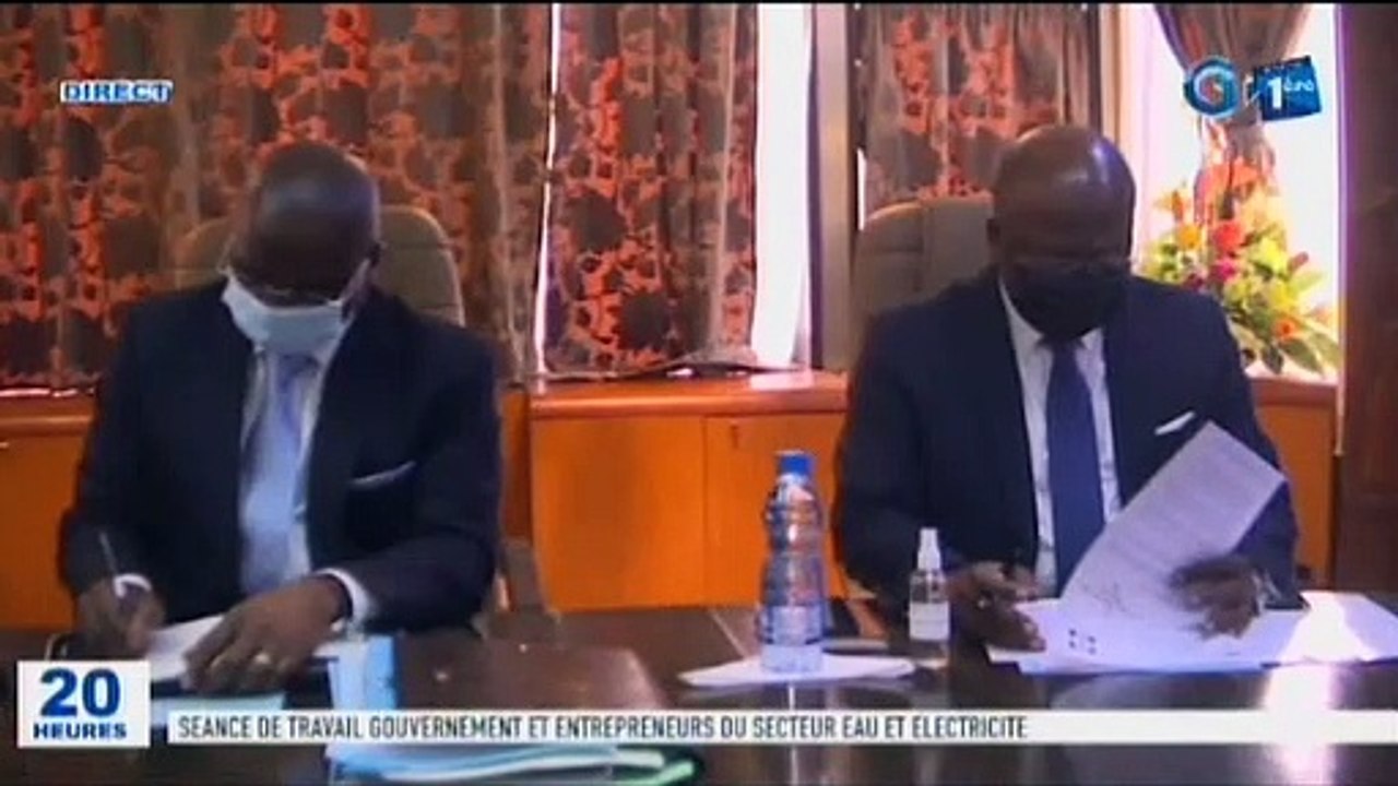 RTG - Séance de travail gouvernement et entrepreneurs du secteur eau et électricité