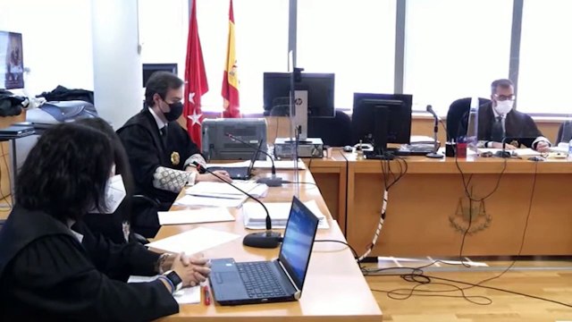 Villarejo niega injurias a Sanz Roldán y afirma que mostraba enfado ante su acoso