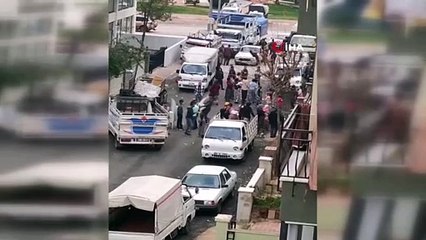 Antalya'da yasağa rağmen sokak düğünü yapanlara polis baskını