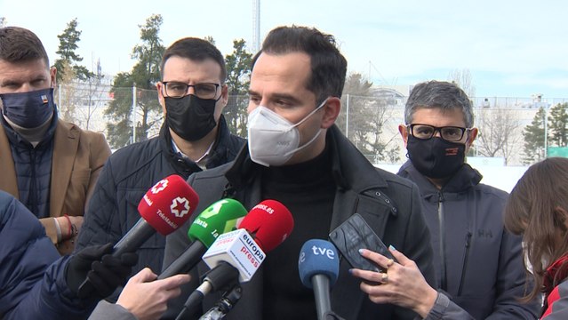 Aguado cree que medidas son muy dolorosas pero hay que evitar confinamiento